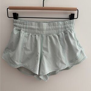 Lululemon Hotty Hot II 2.5” Hazy Jade Women's Running Shorts